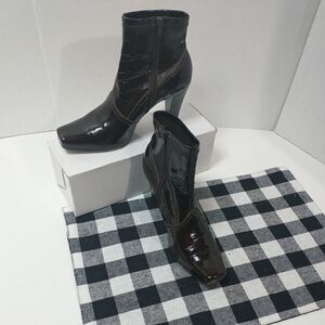 Franco Sarto Ankle Bootie, Women’s Size 6M Brown